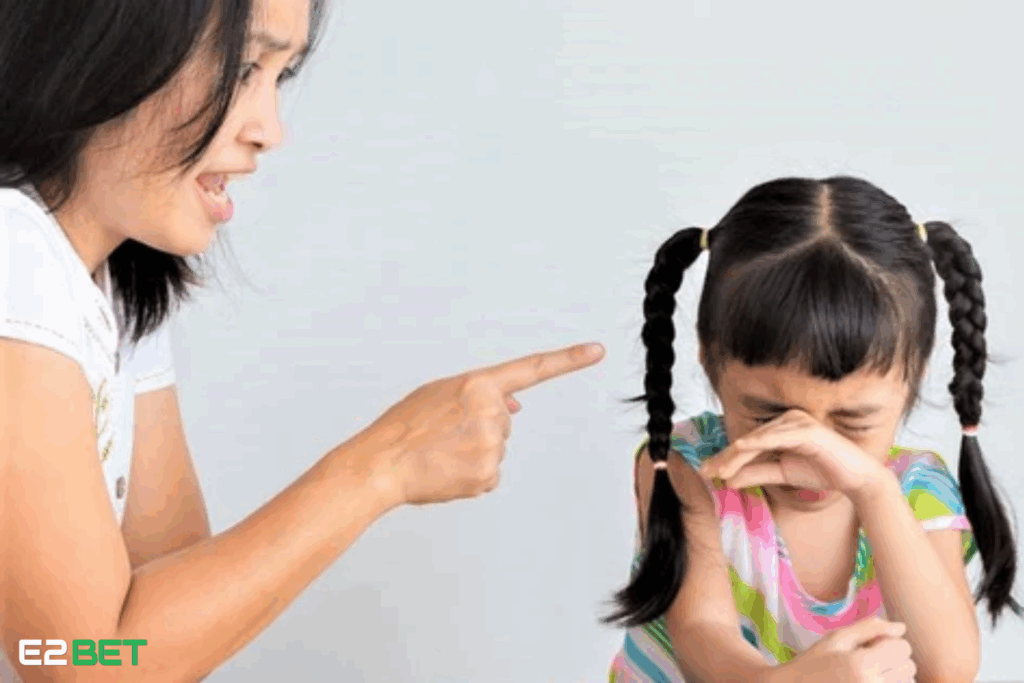 Mơ Thấy Mình Đánh Con Gái Đánh Đề Con Gì? Con Số “Ẩn Giấu” Sau Giấc Mơ Gây Bối Rối!